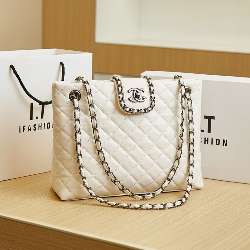 Women's Leather Chain Strap Tote Bag