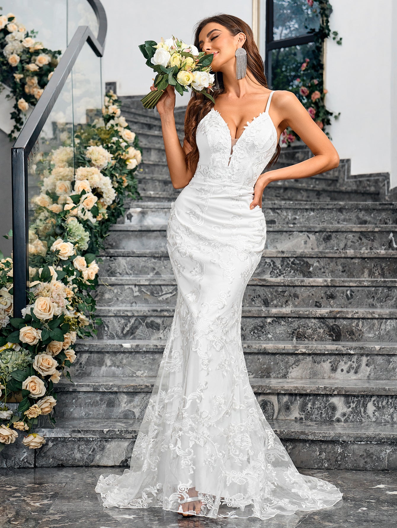 Elegant Embroidery Sheath Dress